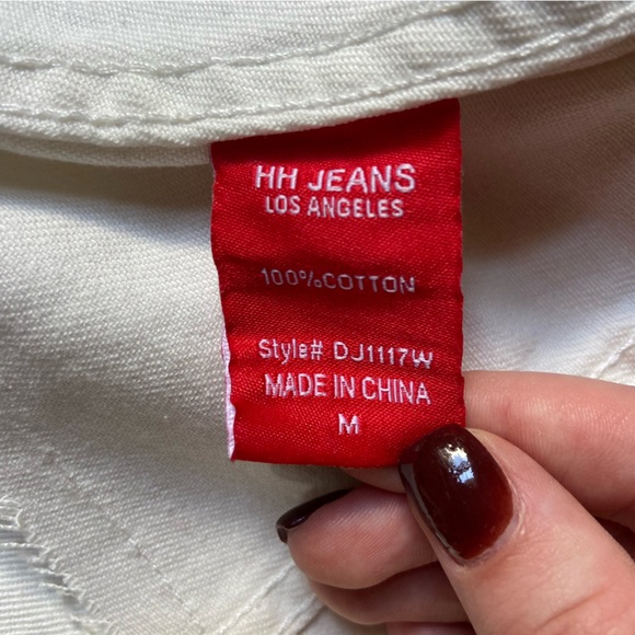 Cropped White Denim Jacket - Picture 5 of 6